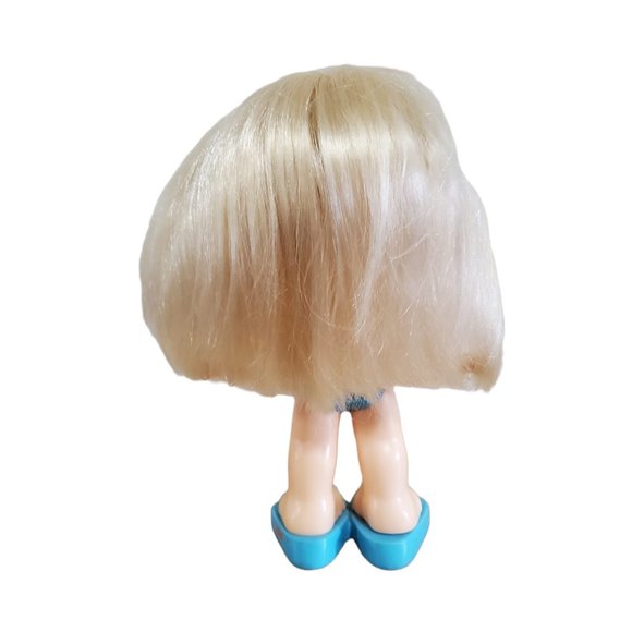 Fisher Price 2006 Mattel Fashion Wardrobe Doll - Picture 3 of 7